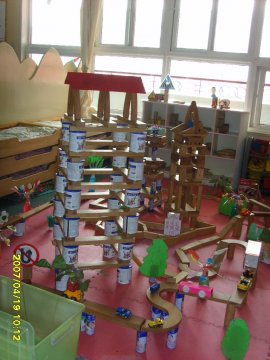 幼儿园活动区布置：建筑区