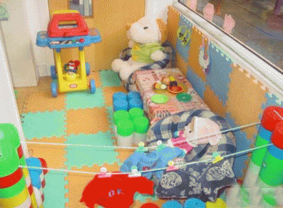 幼儿园活动区布置:娃娃家