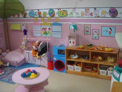 幼儿园活动区布置:娃娃家